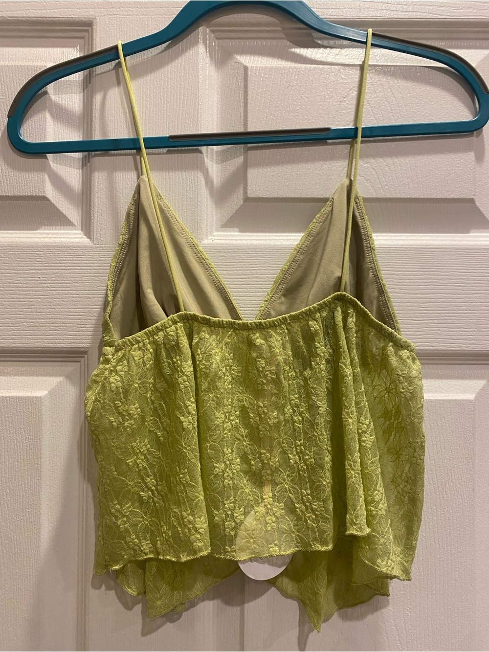 Lace V-Neck Spaghetti-Strap Cami in Lime - Picture 3 of 4